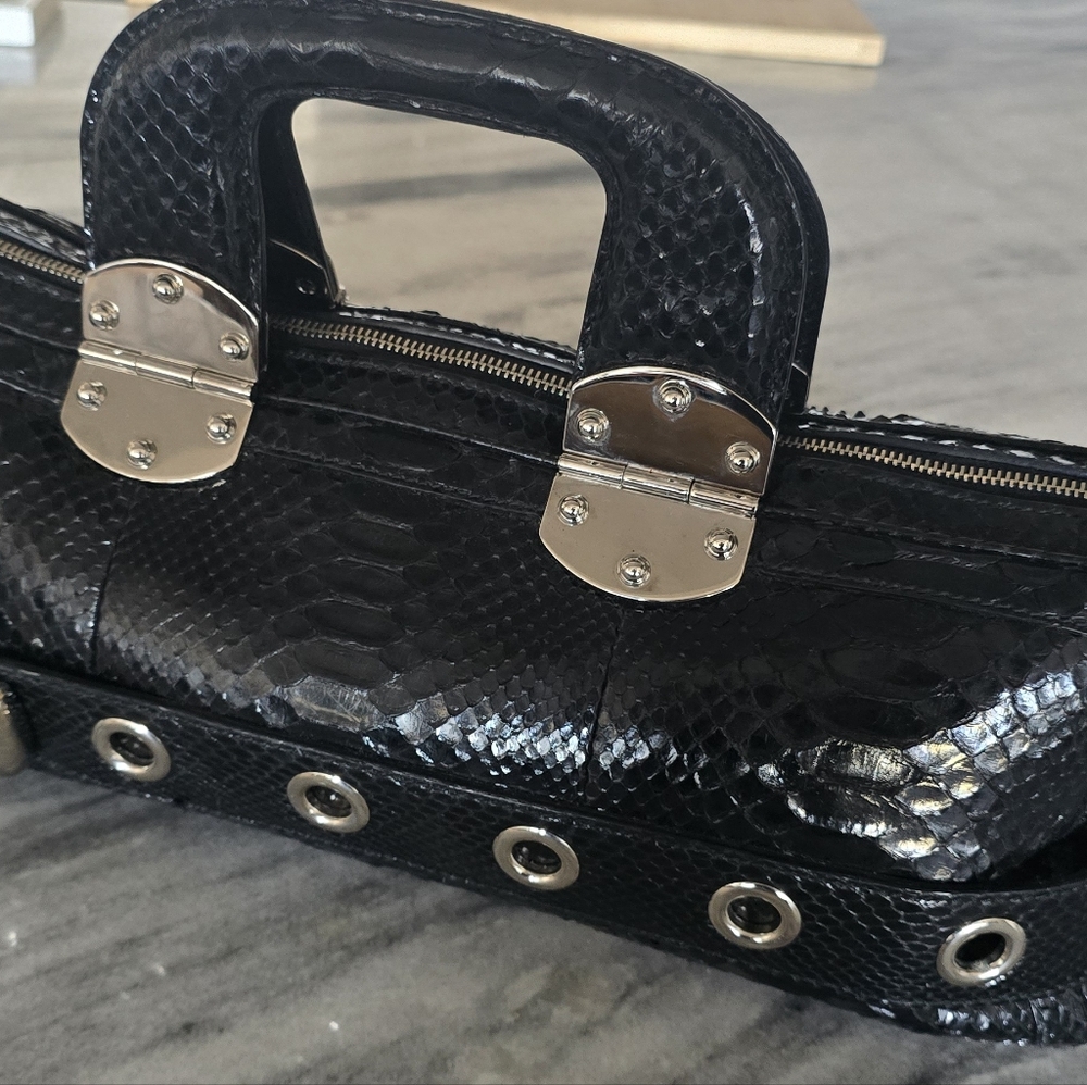 *AUTHENTIC* Gorgeous GUCCI Romy Boston Satchel - Python - Picture 10 of 15